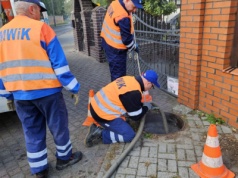 Nie rób tak z deszczówką. Od września ruszają kontrole, można słono zapłacić