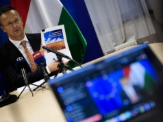 Szef węgierskiej dyplomacji oskarżył prezydenta Ukrainy o grożenie jego krajowi