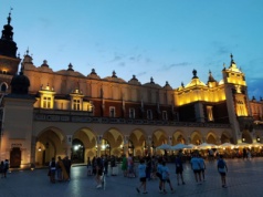 Nocna prohibicja w Krakowie. Apelują o wydłużenie godzin