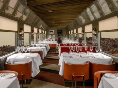 Replika Orient Express wraca na tory. Jego wnętrza zachwycają, a ceny zwalają z nóg