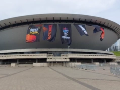 Dzień dobry Katowice. Przed Spodkiem powstaje strefa kibica