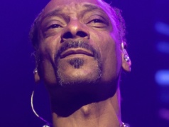 Snoop Dogg boi się zabierać do kina swoje wnuki. Powód? Kontrowersyjny