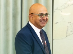 Nowy doradca Karola Nawrockiego. Alvin Gajadhur został odznaczony przez Andrzeja Dudę