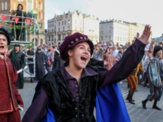 Poetycka i teatralna „Kronika Polska”. Rynek Główny zamieni się w scenę tysiąclecia