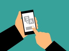 Tłumacz Google zmienia się w nauczyciela. Nowy tryb Nauki języków zagrozi Duolingo?