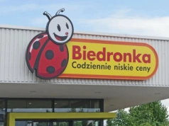 Otworzył cukierki z Biedronki i zrobił się zielony! TO znalazł pod opakowaniem