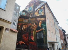 Zamiast reklamy – sztuka. Mural 
