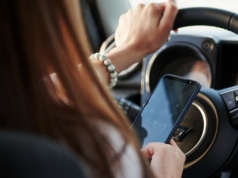 Legalny antyradar w telefonie. Ma go prawie każdy kierowca