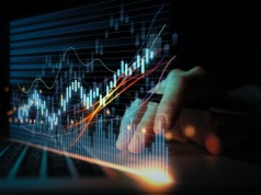 Przegląd dnia Comparic.pl: Bitcoin powtarza scenariusz sprzed lat. Jak zachowa się cena BTC we wrześniu?
