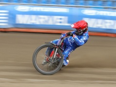 Żużel. GSK Liga z Pawlickim i Wojdyłą zwycięskie. Roznieśli outsidera ligi