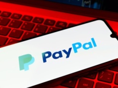 Banki zablokowały PayPal. Próba oszustwa na miliardy?