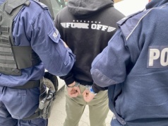 Obywatel ukrainy deportowany po ataku na policjantów.