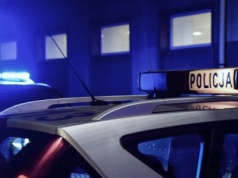 19-latek zmarł po interwencji policji. Zrozpaczona matka: miał tylko zejść na dół na chwilę...
