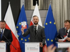 Każda polska rodzina otrzyma paczkę od MON. W środku będzie coś ważnego
