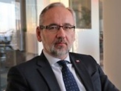 Pobicie Adama Niedzielskiego. Jest ruch prokuratury