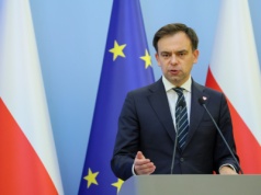 Minister odsłania karty ws. podwyżek w budżetówce. Związkowcy oburzeni. 