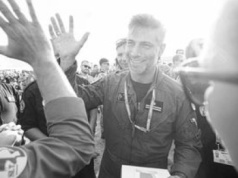 Przed tragicznym lotem pilot F-16 zamieścił zdjęcie. Świadkowie są poruszeni