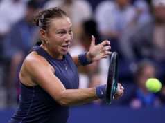 Finalistka Wimbledonu zrobiła swoje. Dwa sety i było po meczu