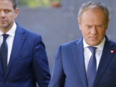 Nowy sondaż zaufania wobec polityków.