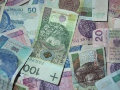 Ponad 365 tys. cudzoziemców otrzymało „800 plus”. ZUS opublikował dane