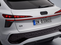 Nowe Audi Q3 ma polską cenę. Dopłacisz za ten dach