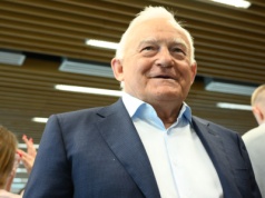 Żydzi rządzą światem? Ostre słowa Leszka Millera na „piwie z Mentzenem”