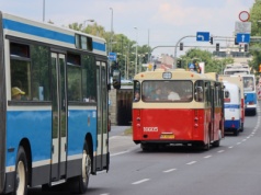 Zabytkowe autobusy na ulicach Krakowa. W niedzielę uruchomiona zostanie specjalna linia