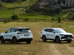 Jeździliśmy Chery Tiggo 8 CSH. Można oszczędzić 30 tys. zł, ale czy warto? Sprawdzamy