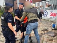 Wyjęli gaśnice i zdewastowali historyczne miejsce