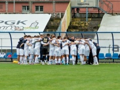 Goście skuteczniejsi w decydujących momentach [ Olimpia ]