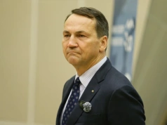 Sikorski radzi Nawrockiemu. 