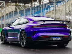 Porsche się nawróciło. Poczujesz skrzynię biegów i V8 w elektrycznym samochodzie