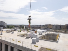 Dwa nowe biurowce rosną koło Dworca Głównego (ZDJĘCIA)