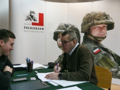 Medycy z komisji wojskowych zarobią więcej. MON planuje podwyżki