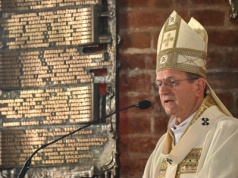 Abp Wojda: Porozumienia wydarzeniem duchowym i narodowym