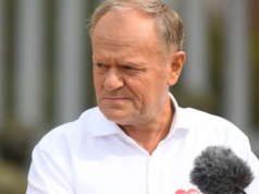 Właściciele muszą oddać domy i działki. Rząd daje 120 dni i część wartości na start