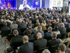 W Karpaczu nie tylko o biznesie – Sławosz Uznański-Wiśniewski gościem Forum Ekonomicznego