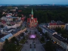 Na Rynku Podgórskim pojawi się scena. Wiemy, kto wystąpi [WSTĘP BEZPŁATNY]