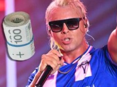 TYLKO U NAS! Skolim zagrał setki koncertów w czasie wakacji. Sprawdzamy, jak bardzo mógł się obłowić
