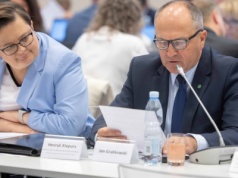 Potrzeby oświatowe rosną, ale MEN wciąż ich nie widzi. Samorządowcy rozczarowani
