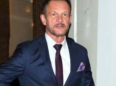 Cezary Pazura narzeka na młodzież. Wskazuje, gdzie popełnia największy błąd