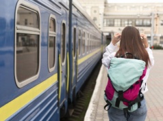 Najpopularniejsze stacje kolejowe w Polsce – TOP 10 dworców wg liczby pasażerów