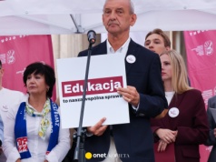 Nauczyciele odpowiadają Przemysławowi Czarnkowi. 