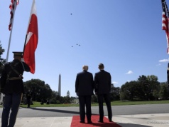 Hołd dla mjr. Krakowiana – F-16 i F-35 nad Białym Domem