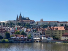Lobby LGBTQ+ ingeruje w czeski system szkolnictwa