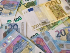 Pieniądze z UE za rządy prawa? Sondaż pokazał, co na to Polacy i Niemcy