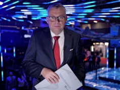 Drony latające, jeżdżące i kroczące