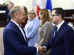 Rząd mrozi ceny prądu i daje bon na ciepło. Koszt to ponad 1,7 mld zł