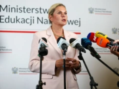 MEN przygotowało specjalną ulotkę. 85 tys. sztuk w polskich szkołach