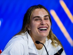 Show Sabalenki na konferencji. 